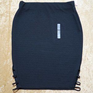 Bisou Bisou Black Side Band Skirt – Large